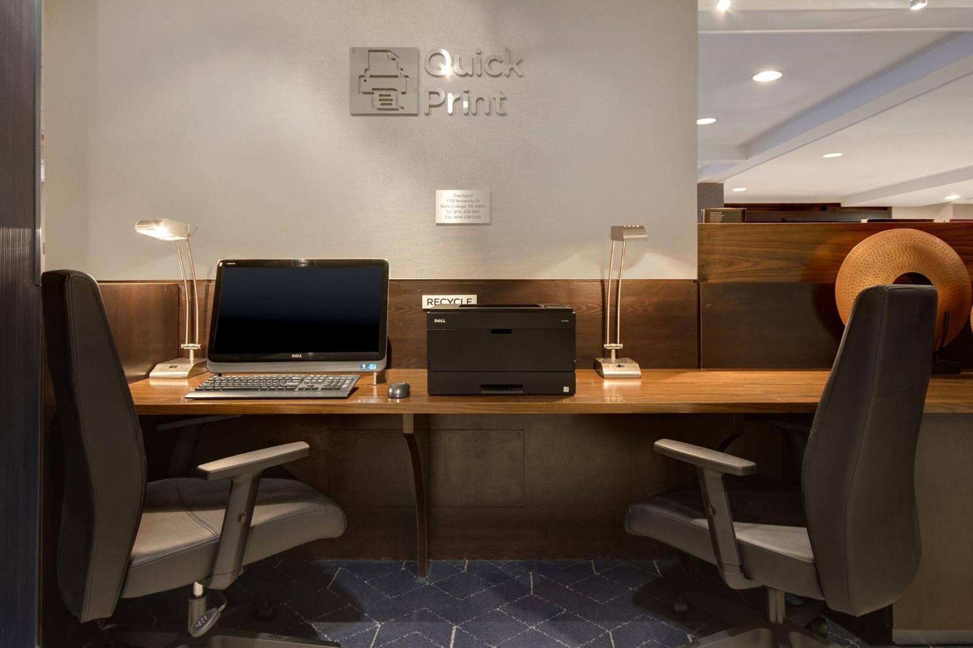 Courtyard By Marriott 3* State College