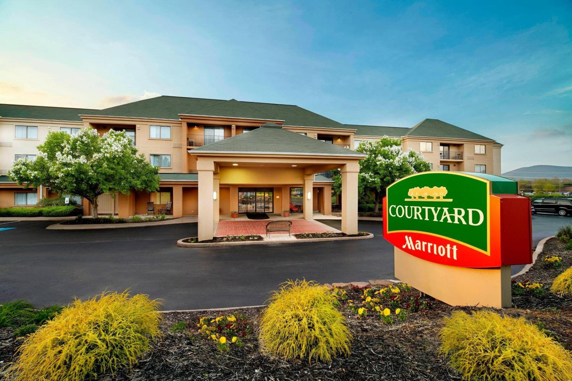 Courtyard By Marriott State College