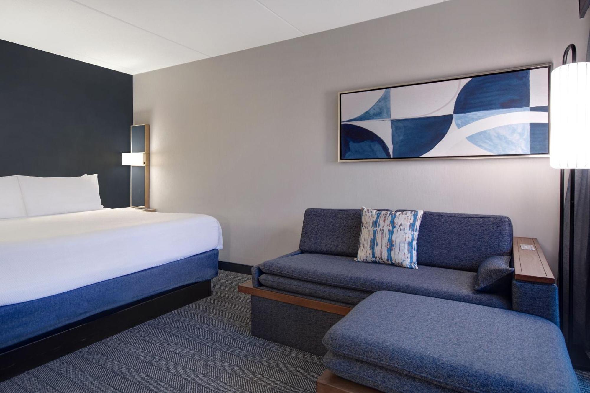 Courtyard By Marriott Hotel State College