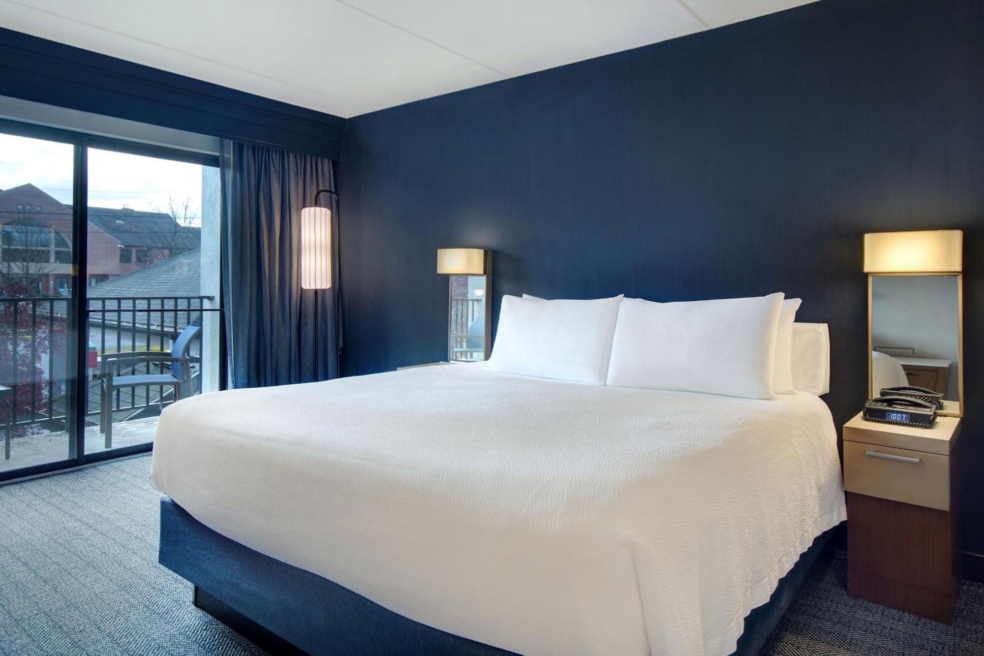 Courtyard By Marriott 3* State College