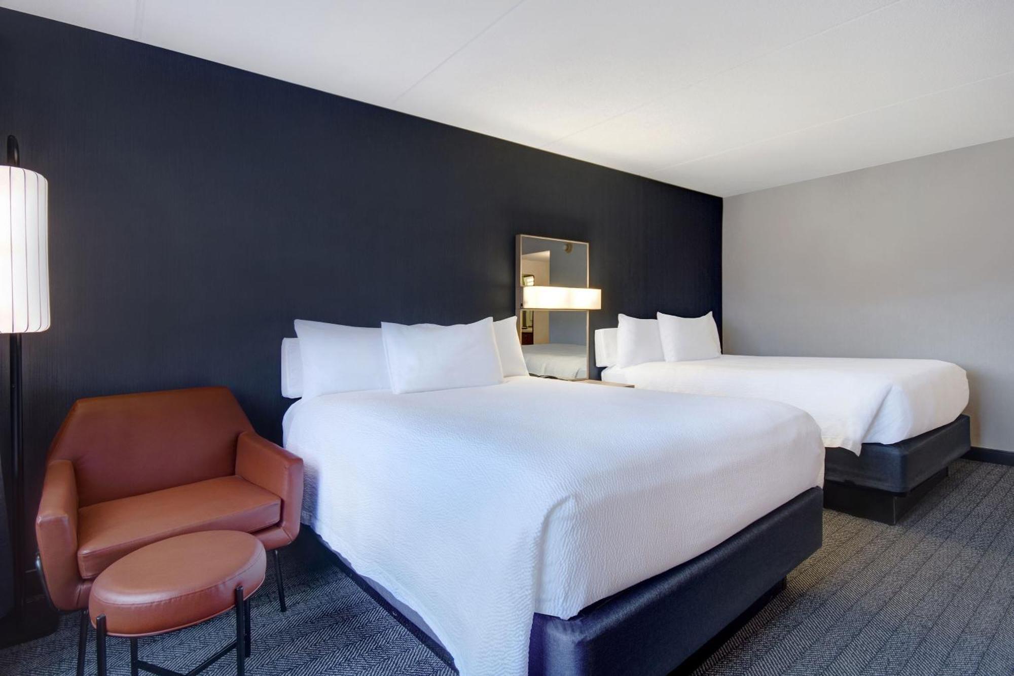 Hotel Courtyard By Marriott State College