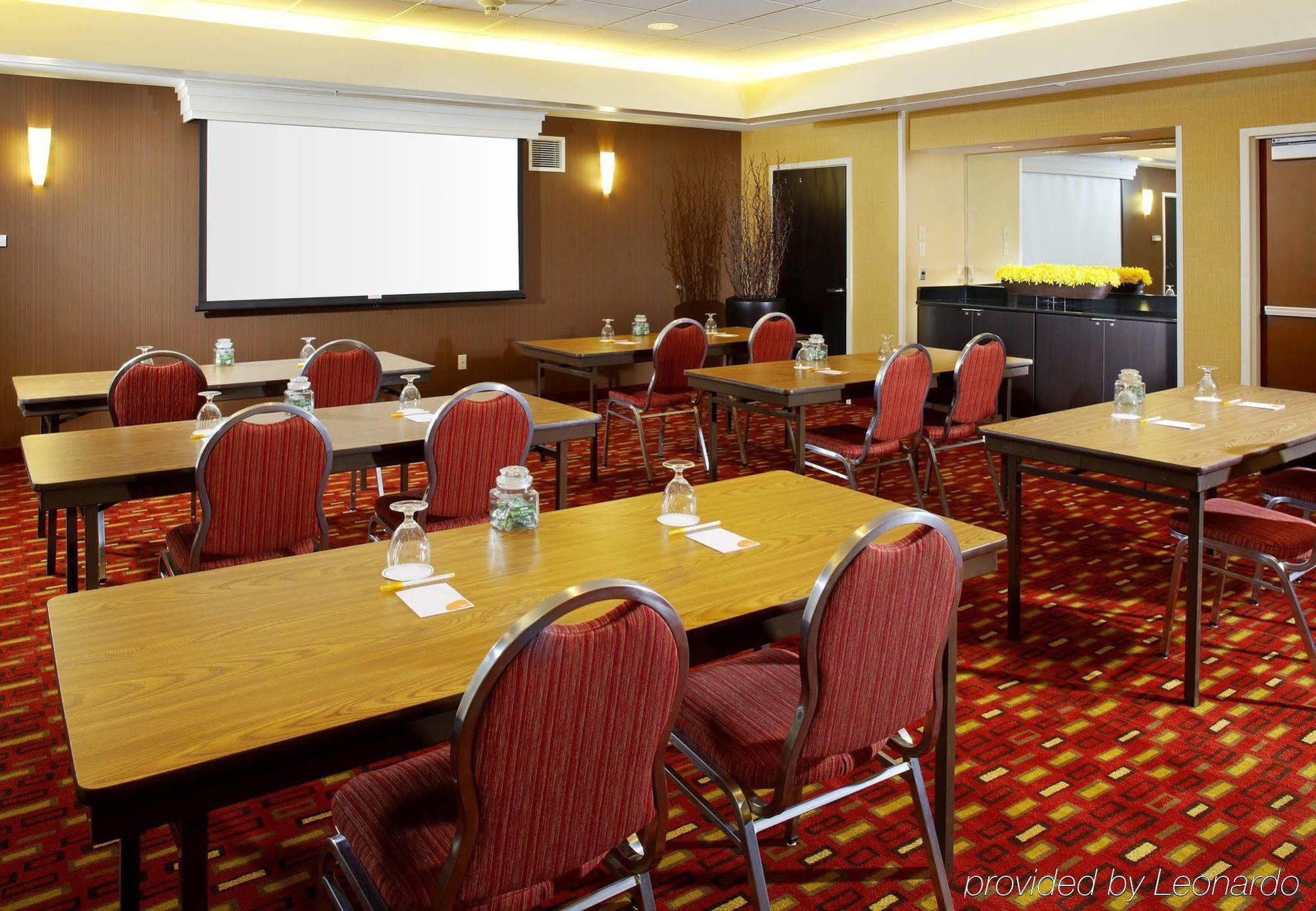 Courtyard By Marriott